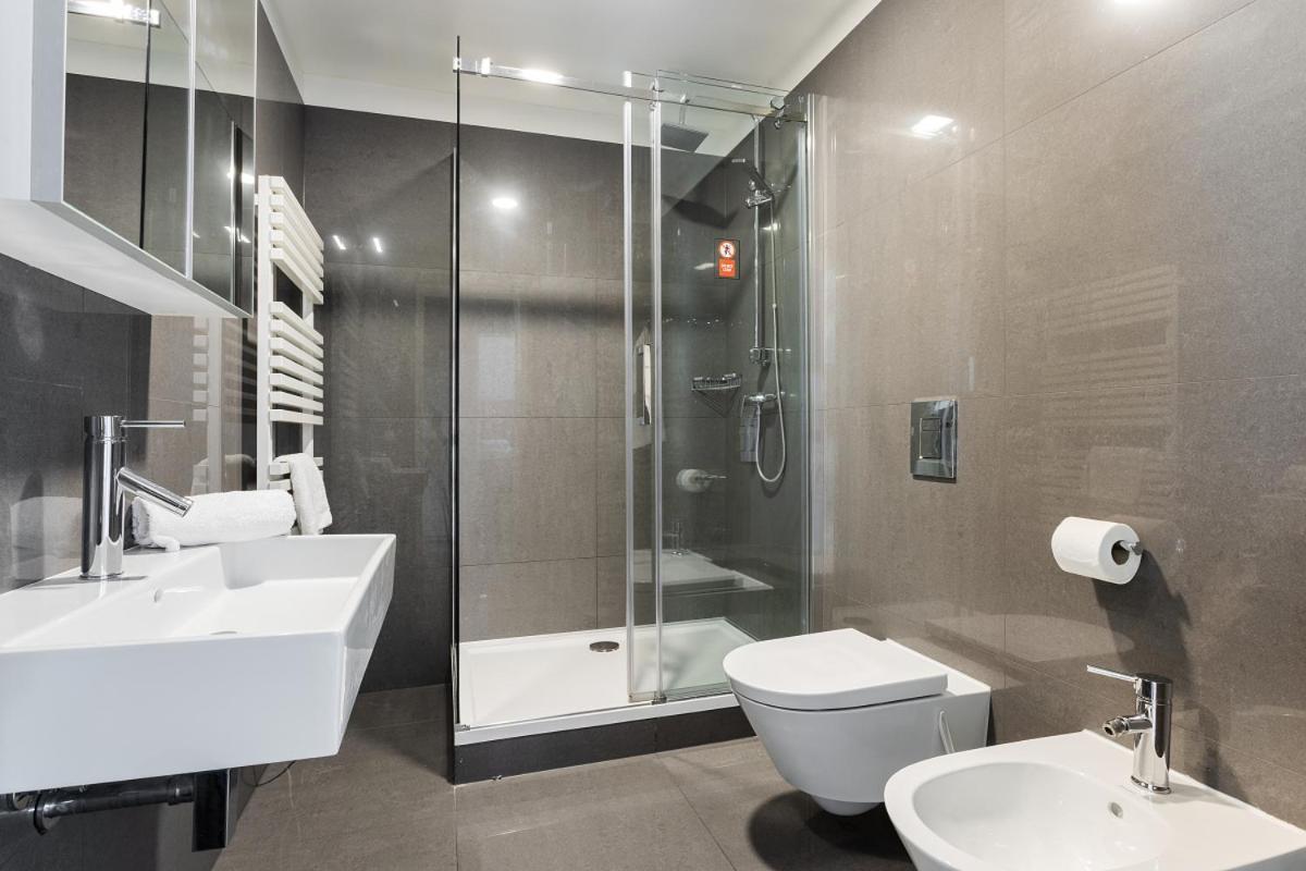 Modern Close To River Appartement