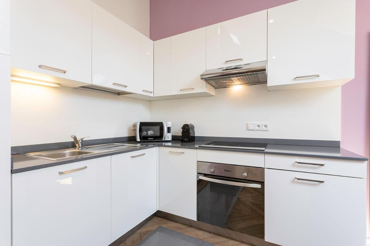 Appartement Modern Close To River *